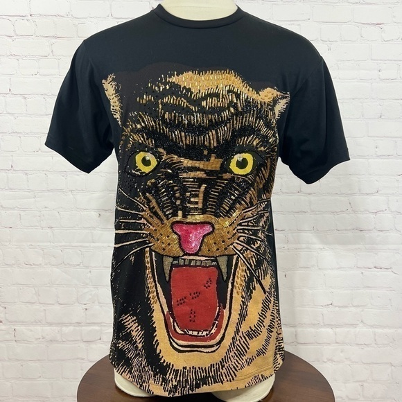 GUCCI FELINE graphic tee beautiful details of beads & Sequins in XXS fits large - Picture 1 of 15